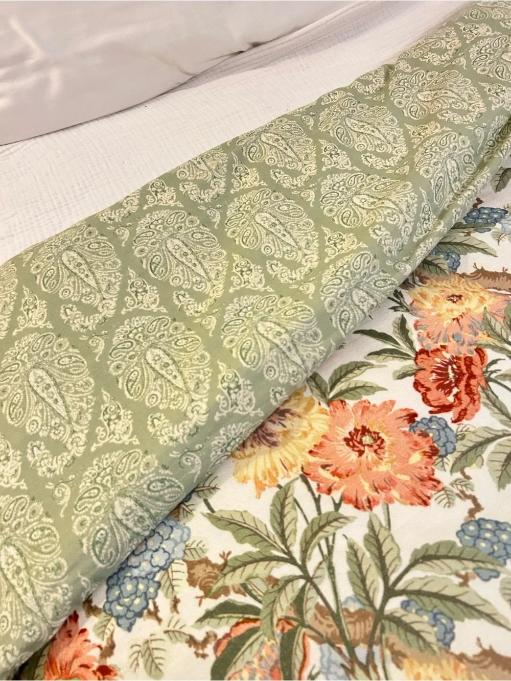 NWOT Pottery Barn Reversible Kravet Garden Floral Ikat Duvet Cover and Insert